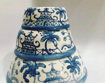 Chinoiserie Dog Bowl - medium blue