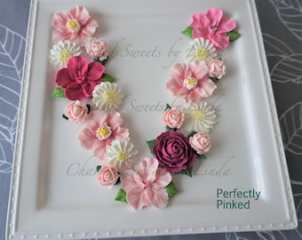 Royal Icing Flowers to Decorate your "Letter" Cakes Custom Kits