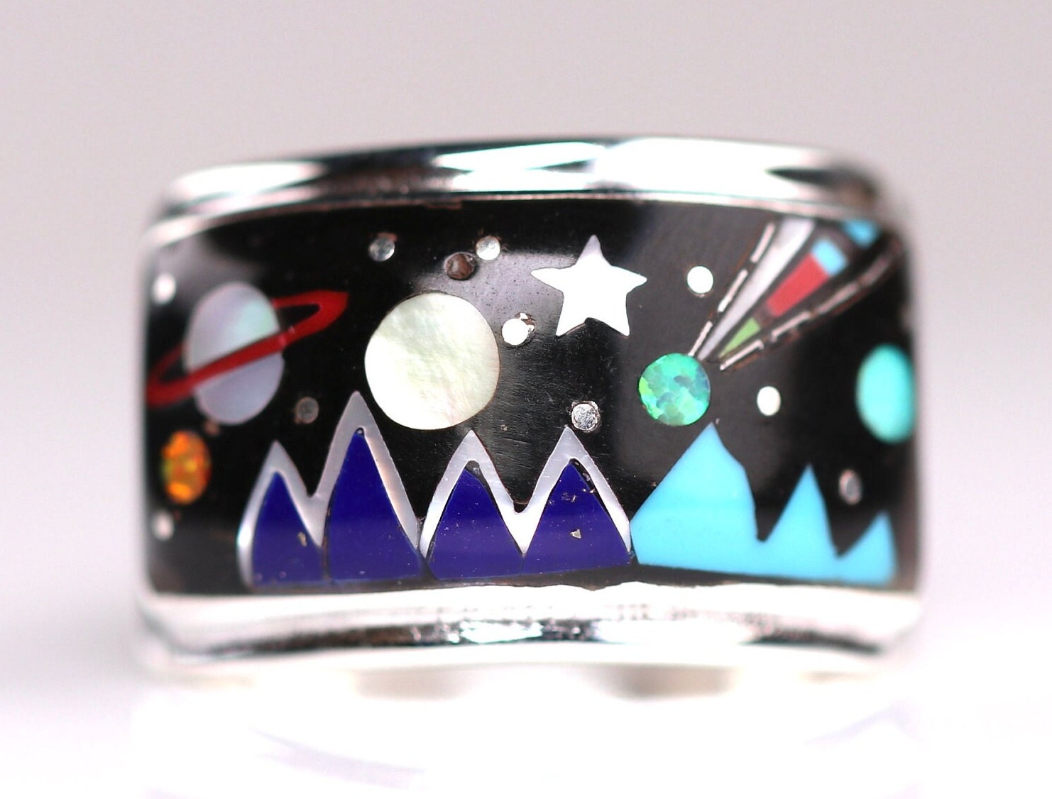 Detailed Stars In Sky Vintage Southwest Bear Sterling Silver Opal Bracelet Detailed Stars In Sky Vintage Southwest Bear Sterling Silver Opal Bracelet
