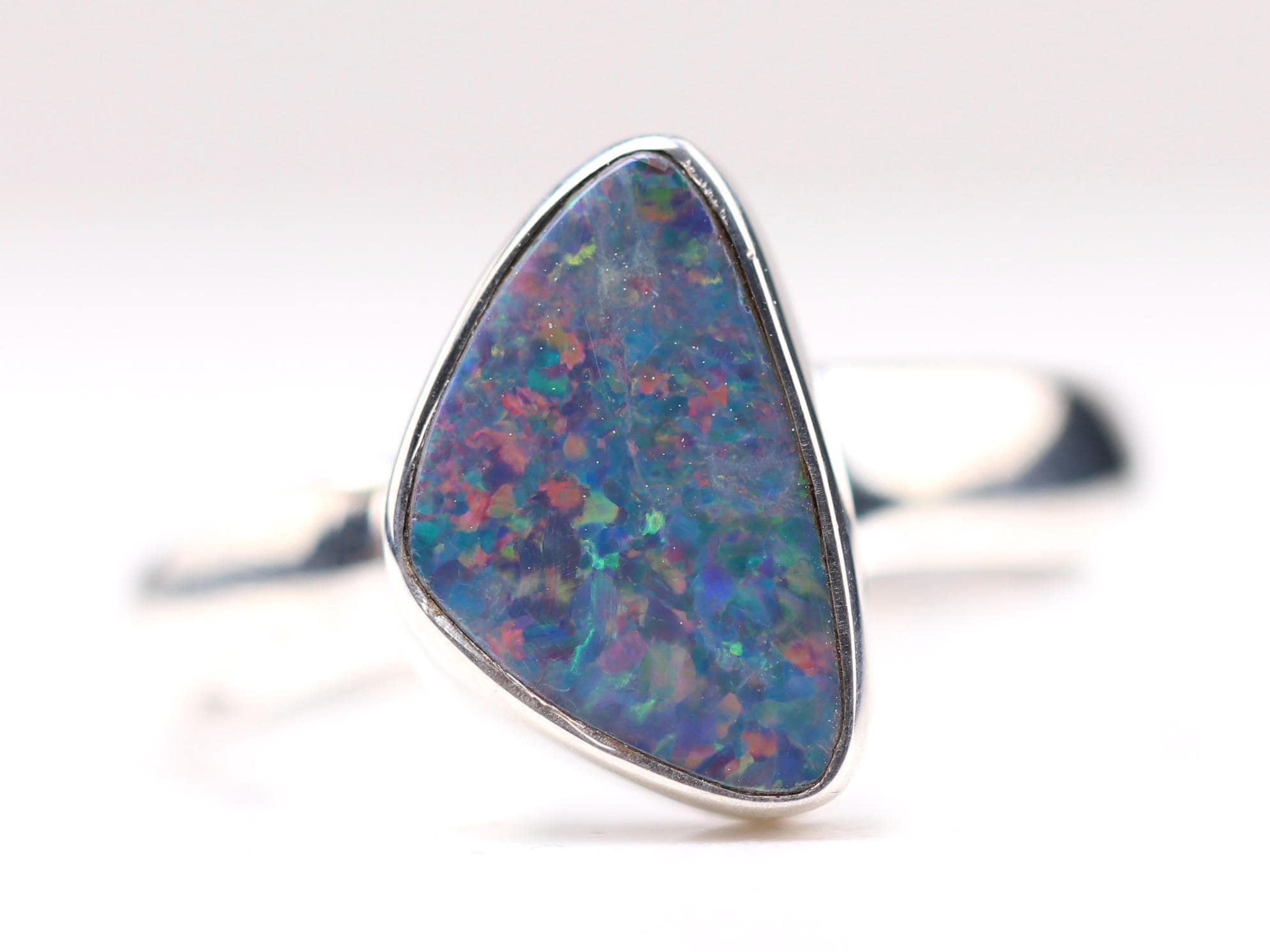 Size 7.5 - Sterling Silver Genuine Australian Boulder Opal Doublet Size 7.5 - Sterling Silver Genuine Australian Boulder Opal Doublet