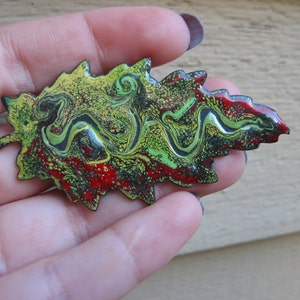 SALE vintage enamel on copper leaf pin brooch Boho gorgeous swirled Autumn Fall colors beautiful lovely condition