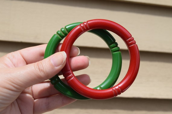 SALE bakelite bracelets SET TWO vintage true red … - image 4