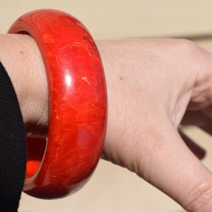 bakelite bracelet vintage red orange yellow marbled firey bangle WOW thick chunky rare Mid Century collectible jewelry image 8