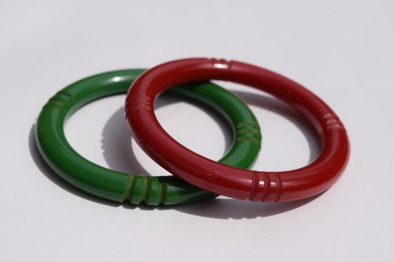 SALE bakelite bracelets SET TWO vintage true red … - image 1