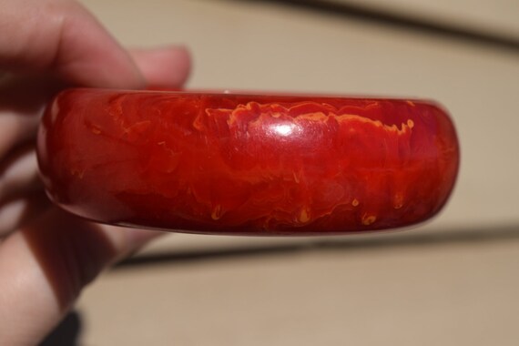 bakelite bracelet vintage red orange yellow marbl… - image 3