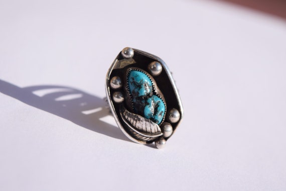turquoise ring vintage sterling stamped SHH or HHS Native American South West jewelry shadowbox design Holiday gift idea collectible