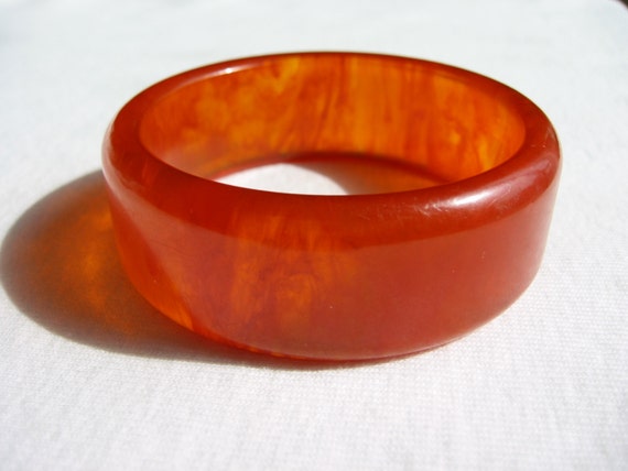 SALE translucent bakelite bracelet vintage orange… - image 4