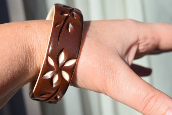 vintage lucite bracelet carved back layered brown… - image 4