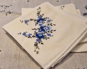 Haftowane, niebiesko-białe, zabytkowe serwetki stołowe – zestaw 8 szt.