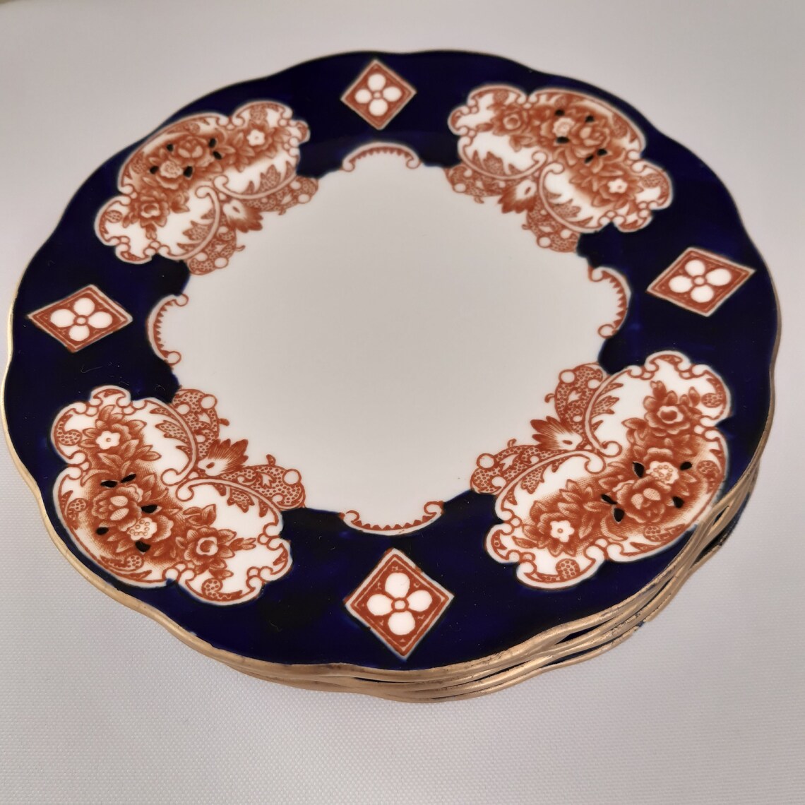 Vintage Plates Royal Albert Heirloom Heirloom Plates Royal Etsy