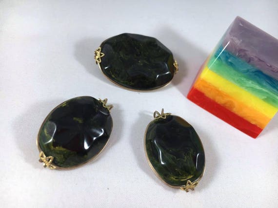 Vintage Bakelite Set - Dark Evergreen Marblette F… - image 2