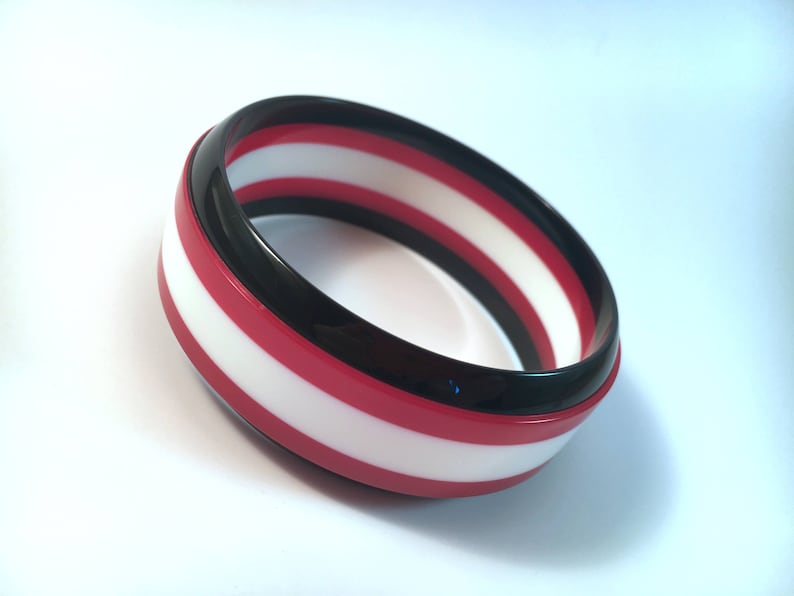 1 New Made Bakelite Bangle Black /& White Stripe Laminate Polished Bakelite Bracelet 1 116 Jesse Fowler Original Chunky Red