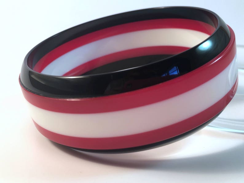 1 New Made Bakelite Bangle Black /& White Stripe Laminate Polished Bakelite Bracelet 1 116 Jesse Fowler Original Chunky Red