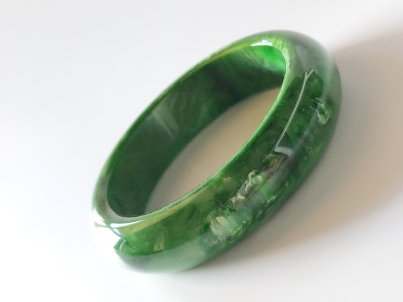 Bakelite Bracelet Emerald Green Marbled Chunky Polished Bakelite Bangle 34