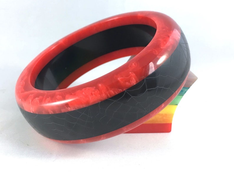 New Made Bakelite Bangle Carved Spider Web Cherry Red Marblette and Jet Black Mirror Stripe Laminate Polished Catalin Bakelite Bracelet 1