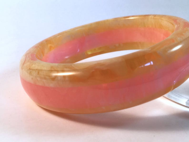 1 New Made Bakelite Bracelet Marigold /& Pale Pink Laminate Stripe Jesse Fowler Original Polished Bakelite Catalin Bangle 34the I rr