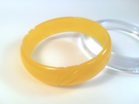 1 New Carved Bakelite Bangle - Juicy Electric Lem… - image 4