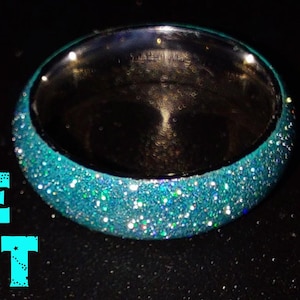 Stellar Glitz Holographic Reflective Glitter Stainless Steel and UV Resin Rings - Whole Sizes 3-16 Blue Giant