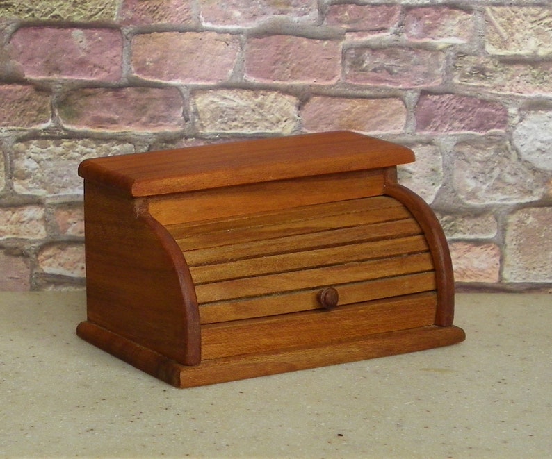 Miniature bread box 1/6. image 4