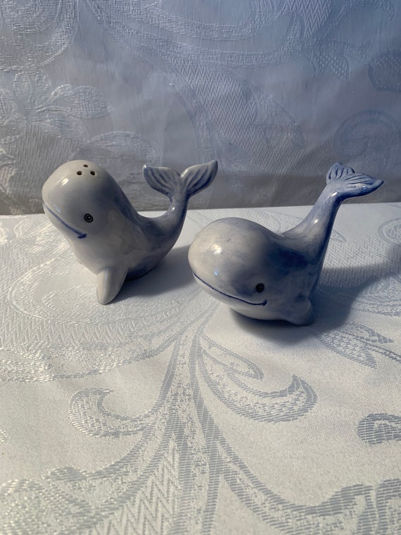 Home & Living Vintage Whale Salt and Pepper Shakers Salt & Pepper Shakers Kitchen & Dining etna