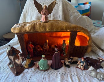 Vintage Nativity Set, Made in Japan, Beautiful, Shiny Finish