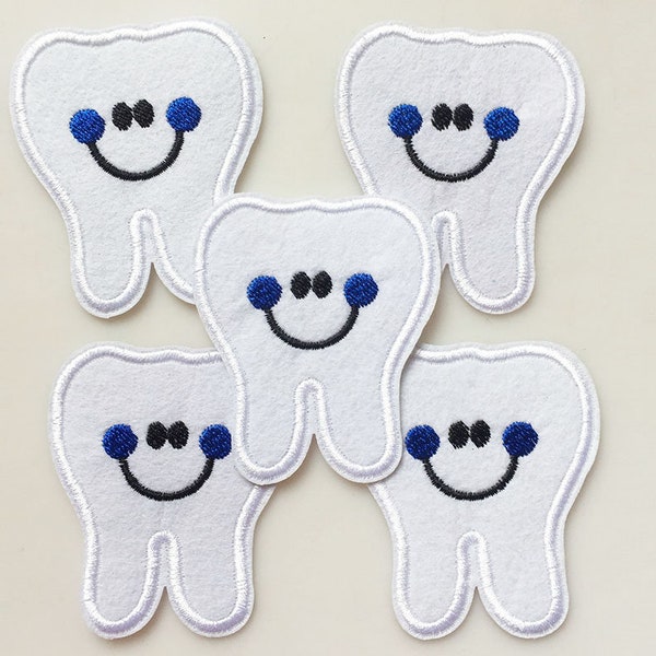 6x7cm 10pcs Dentist Tooth Patches Iron On Sew On Cloth Embroidered Patches Appliques Machine Embroidery Needlecraft Craft KIDS Child project