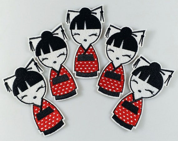8x7cm Set of 10 pcs Dog PAW Iron On Sew On Cloth Embroidered Patches Appliques Machine Embroidery Needlecraft Sewing Projects DIY