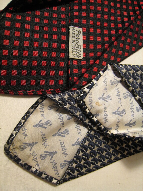 Lot of 2 Silk '60s Ties Silver / Gray / Blue / Re… - image 5