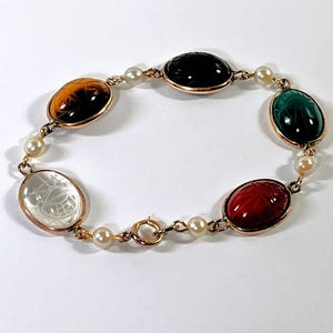 Vintage 1950&#39;s 1/20 14K Gold Filled Scarab Bracelet, 5 Natural Gemstones Scarabs 14X12mm, 6 Cultured Pearls 4.5-5mm.  7&quot; L, Free US Shipping