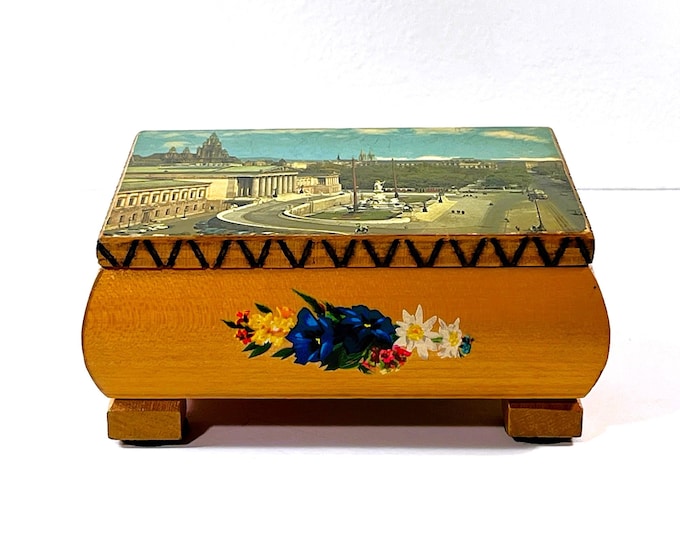 Vintage 1998 Reuge® Ste Croix Switzerland Music Box."Roses De Sud". Carved Artistic Hand Painted Fine Wood. 8" W. 5" L., Free US Shipping.