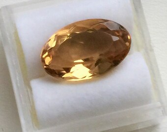 Natural Golden Beryl, Oval Cut Loose Gemstone, 8.12 carats, 15.80 X 10.30 mm, VVS Clarity