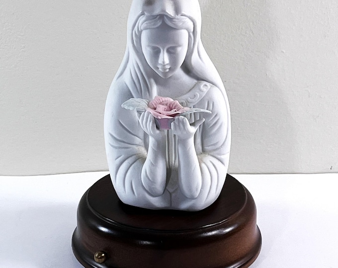 Vintage ©1991 Albert Price MUsic Box, "Ave Maria" Rotating Sculpture of Lady Mariam, Pink Roses Crown, 7.5" T. Top Grade, Free US Shipping.