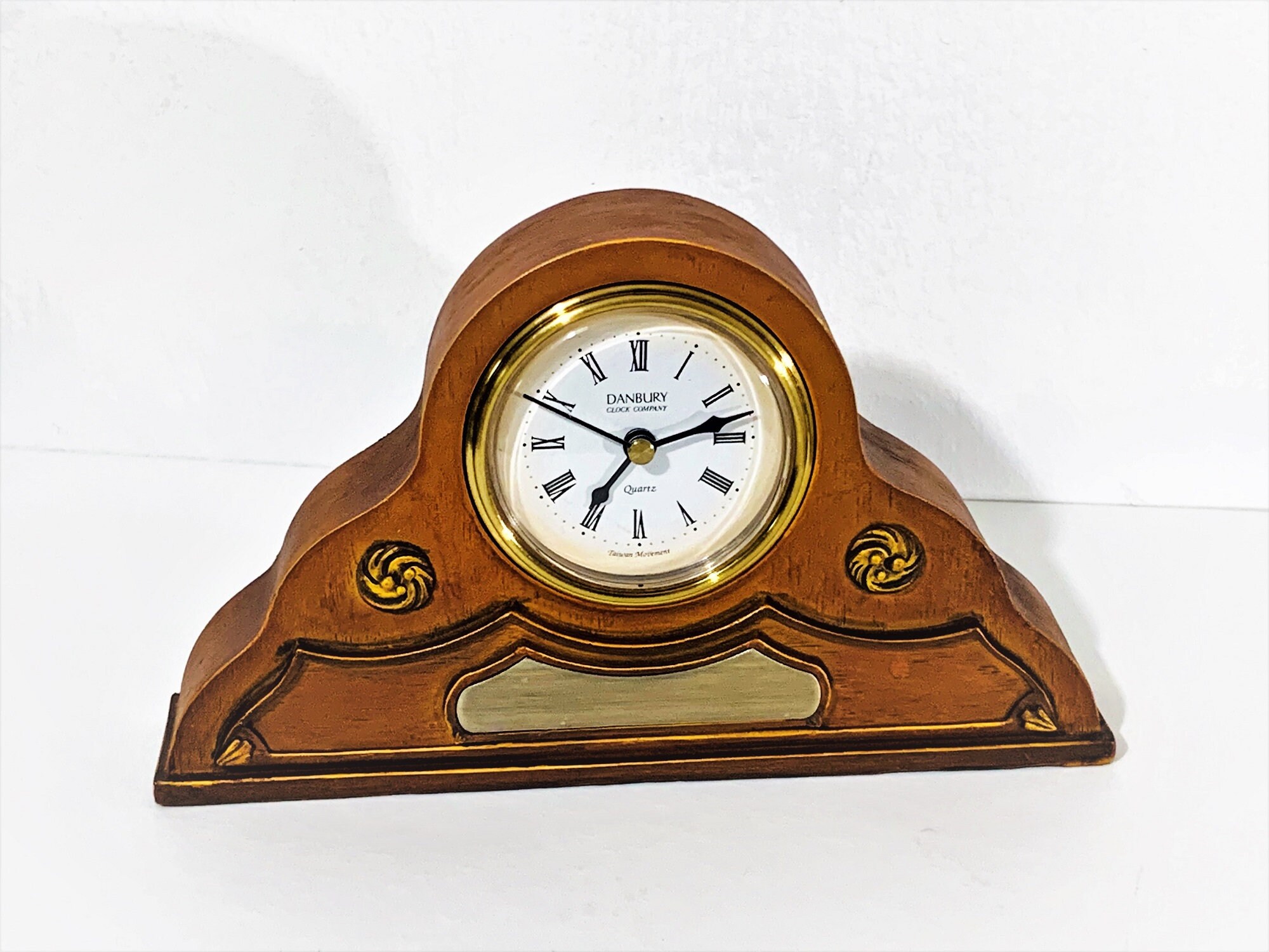 Vintage Danbury Clock Company Heavy Mixed Rocks Resin & Brass Mantle