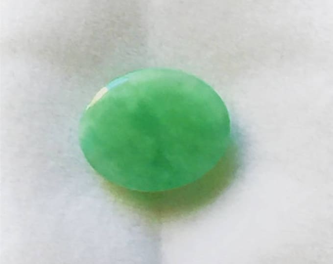 Genuine Natural Jadeite Jade Cabochon Loose Gem Stone, Celadon Green (Qingci), 2.65 carats. 10 X 8.20 X 3.60 mm, Grade AA+