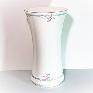 Royal Doulton Juliet Vase: English Fine Bone China Floral Vase, 9&quot; Tall