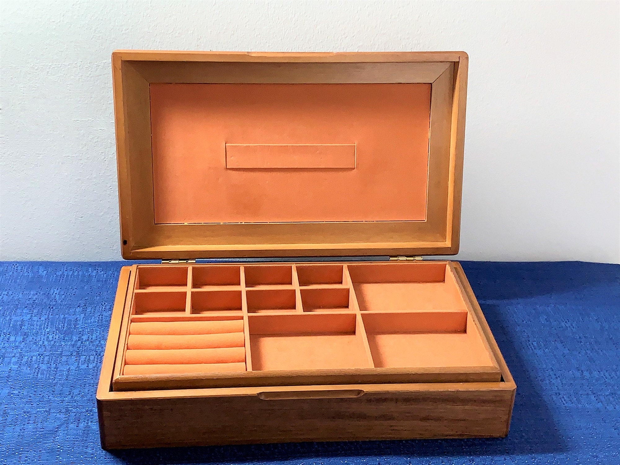 Solid Wood & Veneers Jewelry Box, Wide with Removable Tray, Padded