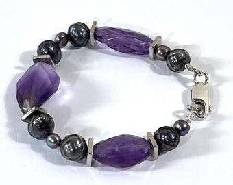 Vintage Sterling Silver Natural Amethyst & Black Pearls Bracelet, Large Polished Amethyst Chunks, 7.5" Long, 23 Grams. Free US Shipping