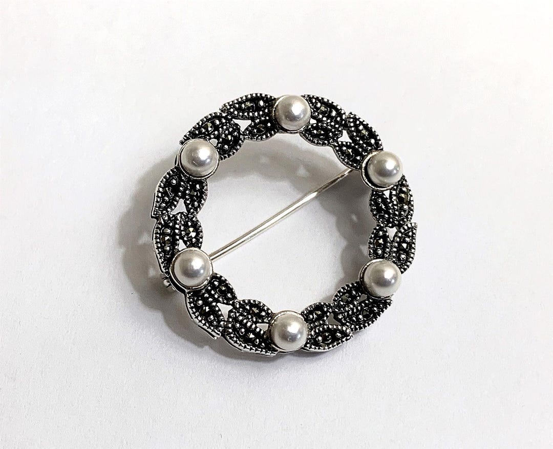 Broche Ancienne Feuille Ajourée En Argent Massif Avec Marcassite (manque 2 Pierres)