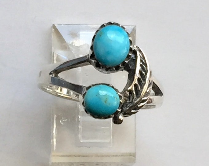 Vintage Sterling Silver and Natural Blue Turquoise Navajo Theme Ring, Hand Made, Size 7, Free US Shipping.