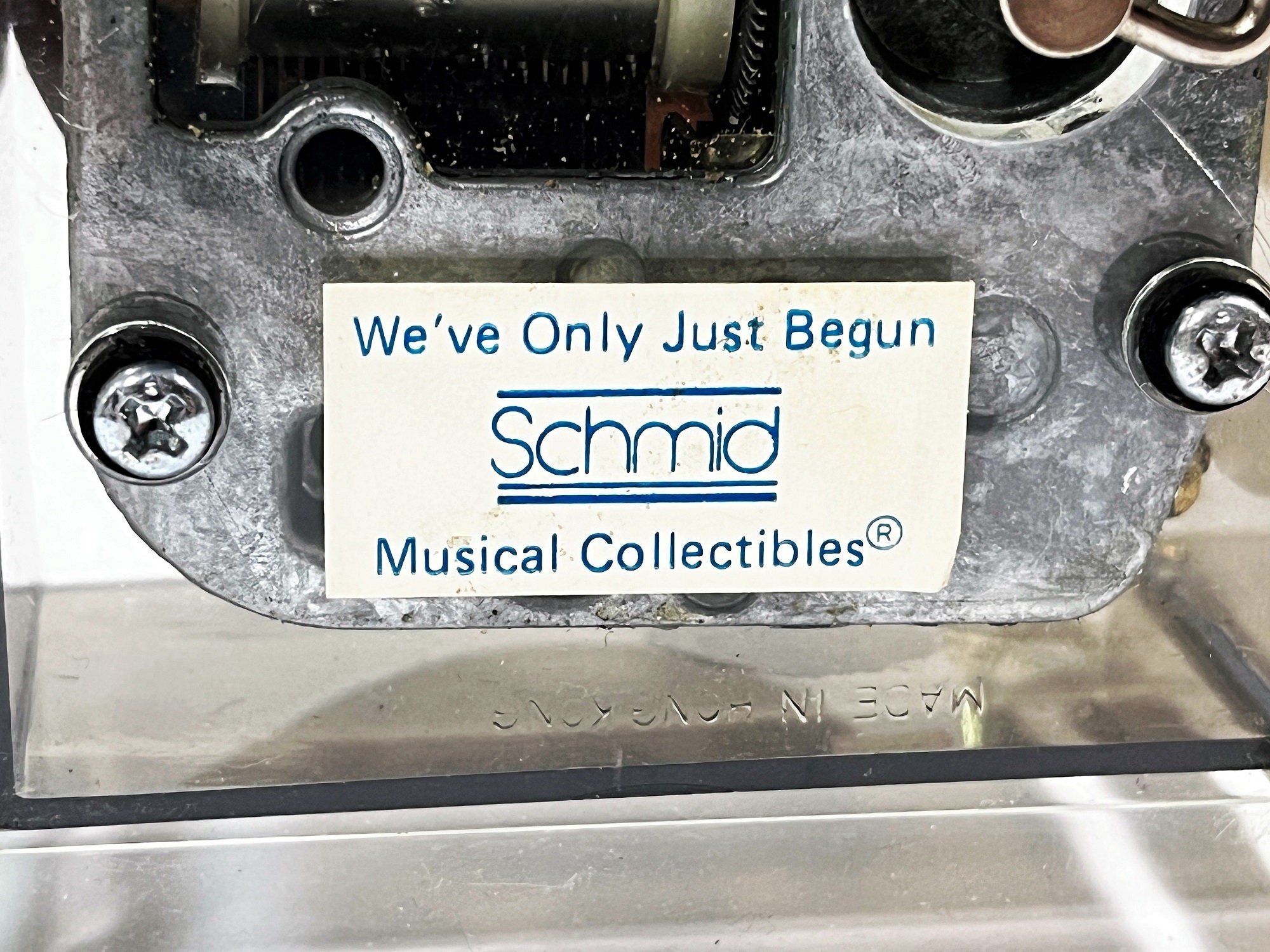 Vintage 1970's Schmidt® Sankyo Japan 20 Key Music Box We've Vintage 1970's Schmidt® Sankyo Japan 20 Key Music Box We've