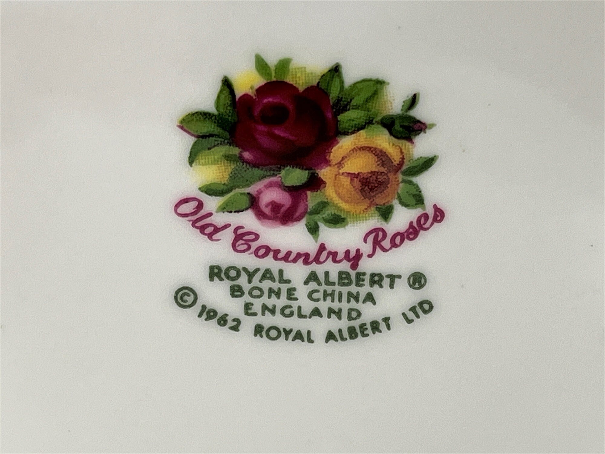 Original ©1962 Royal Albert England Bone China Old Country Roses