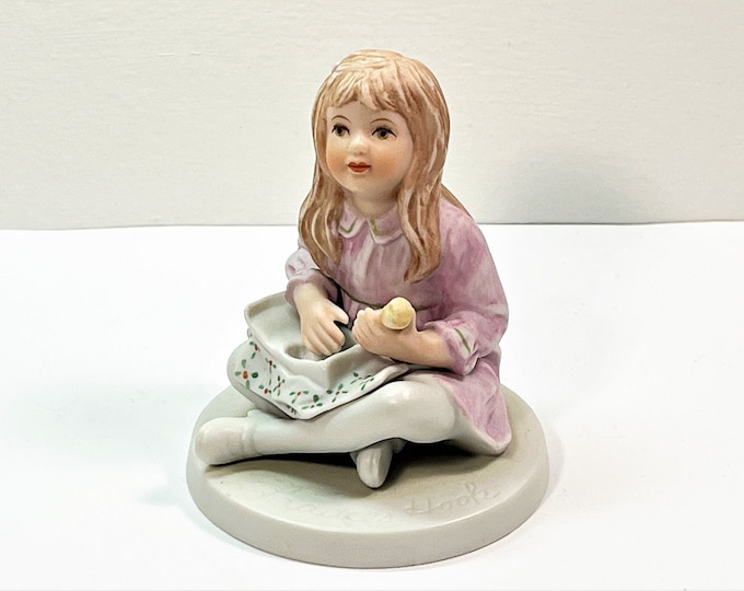 Vintage 1982 Frances Hook Petite Figurine "My Dolly", Hand Painted Bisque Porcelain, Mint Condition, Gift Box. 4.5" T. 3.5" Base, Signed.