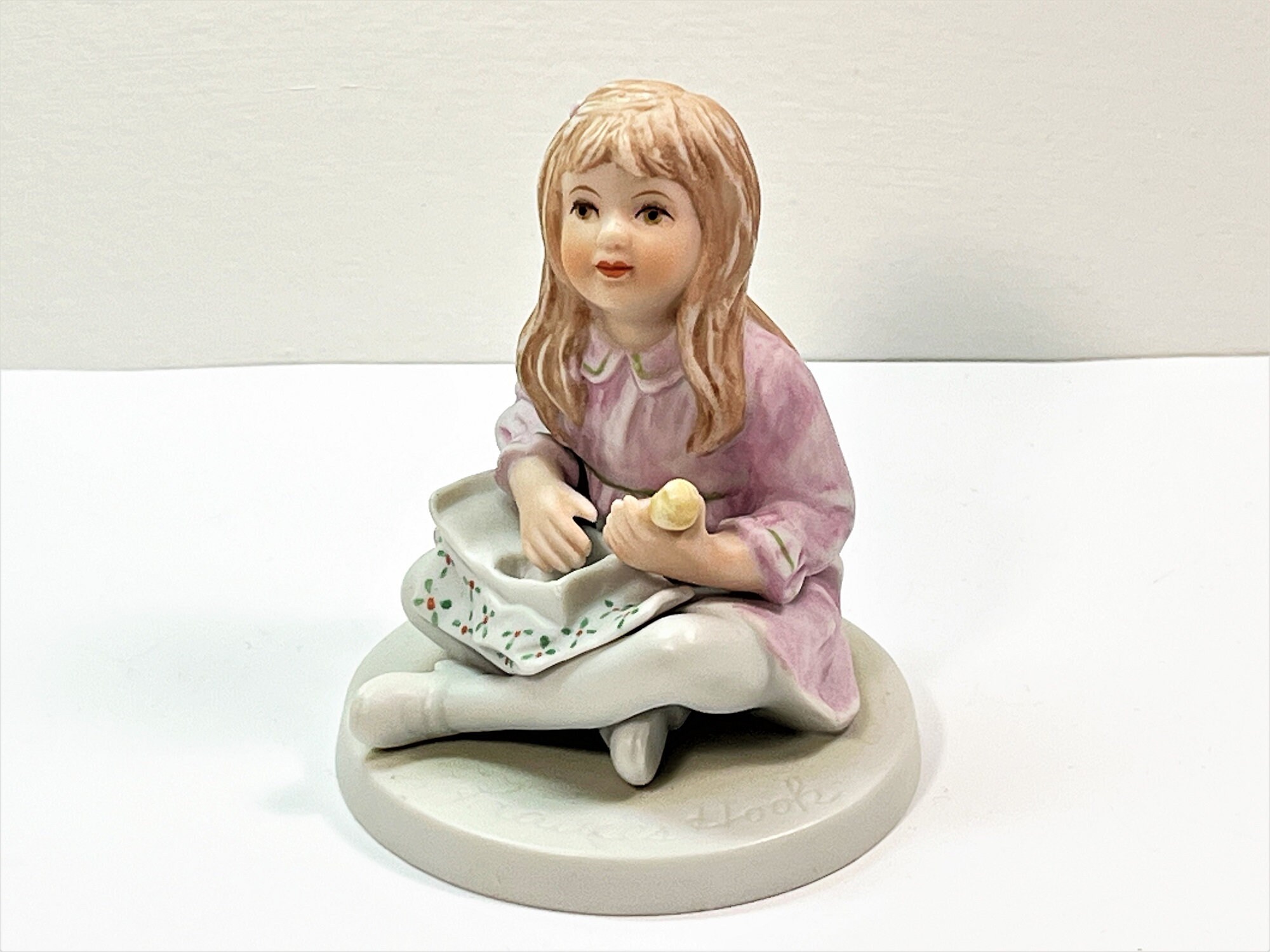 Petite Figurine Etsy
