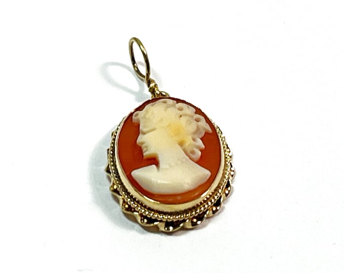 Antique 14K Solid Yellow Gold Carved Shell Cameo Pendant, Triple Bezel Frame, 22X16mm, Top Grade Condition, 2.50 Grams. Free US Shipping.