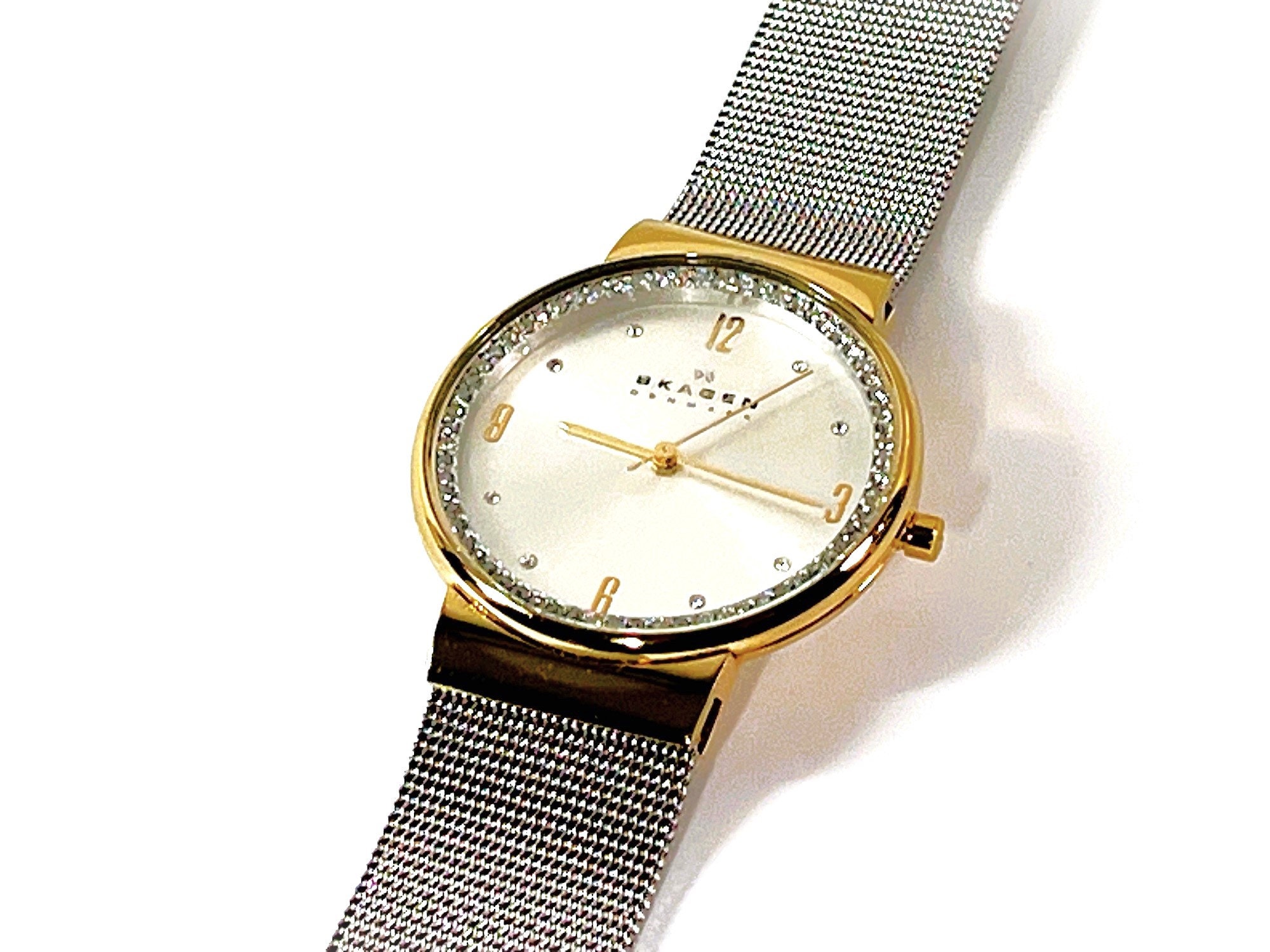 Skagen Ancher® SKW2128 Women Mesh Band Watch. Crystals Bezel