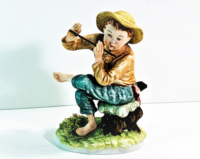 Vintage Lefton Bisque Figurine Tom Sawyer Playing Flute KW 845, Circa 1975. Excellent Condition.  5.75" T. 4" W. Free US Shipping.