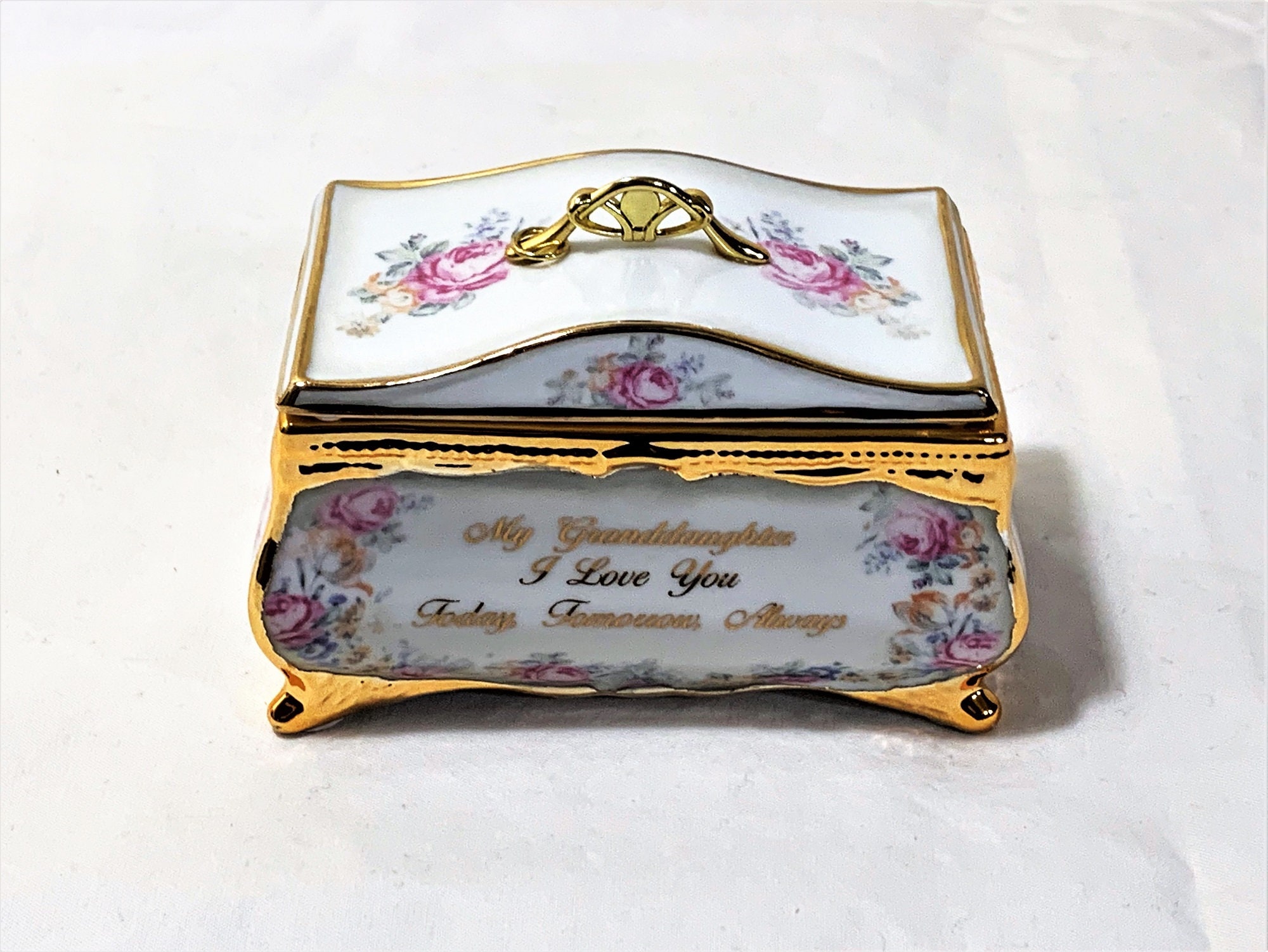 Bradford Exchange Limited edition. Antique-Style Heirloom Porcelain