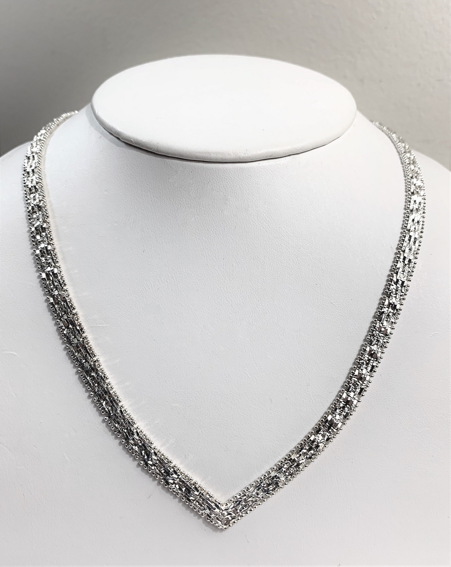 Vintage Sterling Silver .925 Riccio Chevron Diamonf Cut Necklace, 17 ...