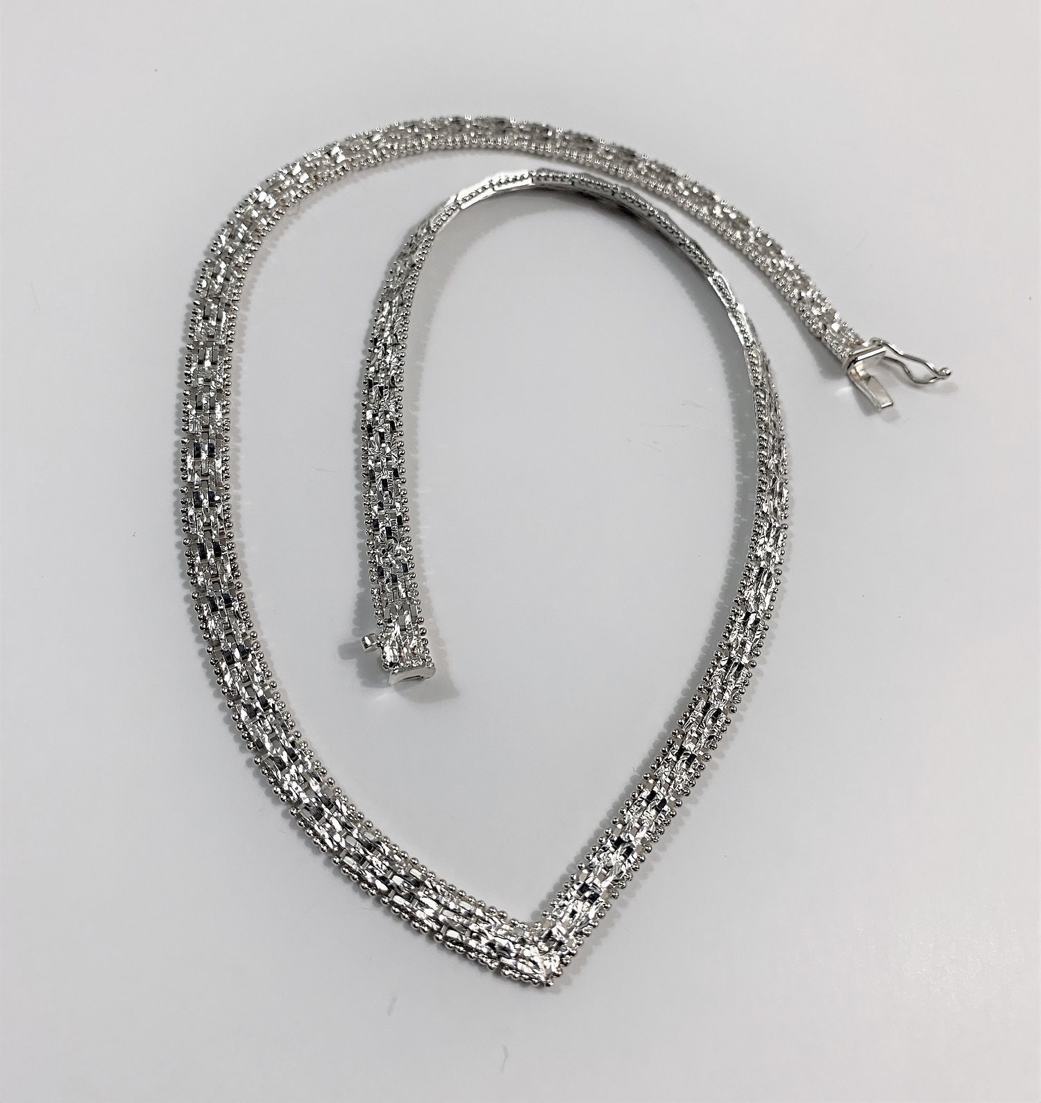 Vintage Sterling Silver .925 Riccio Chevron Diamonf Cut Necklace, 17 ...