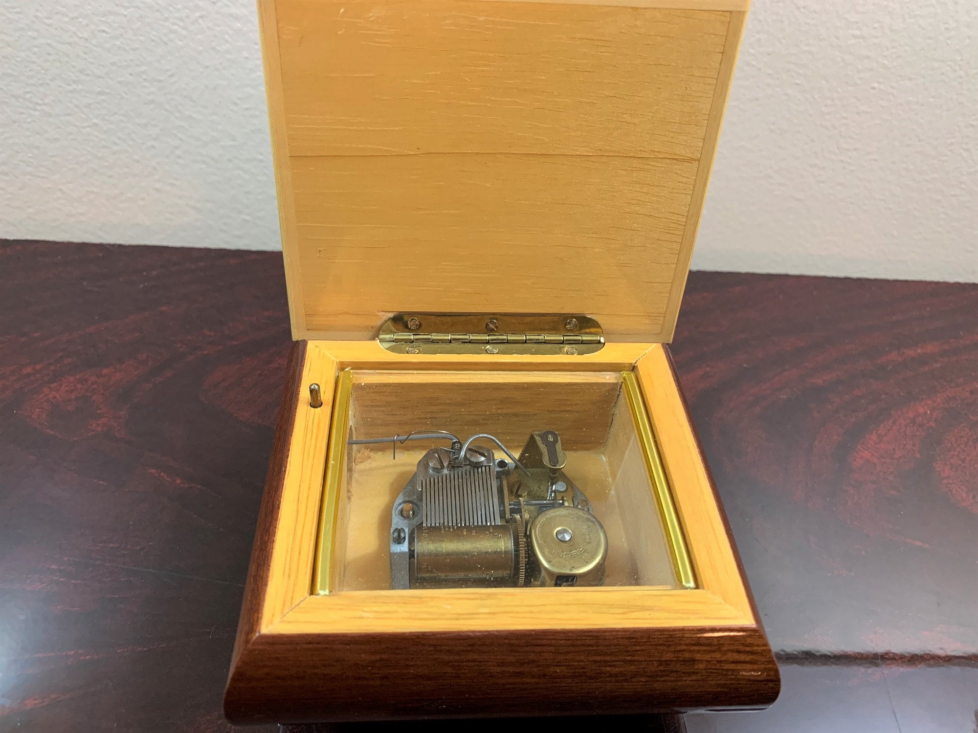 Lot - SWISS REUGE CYLINDER MUSIC BOX